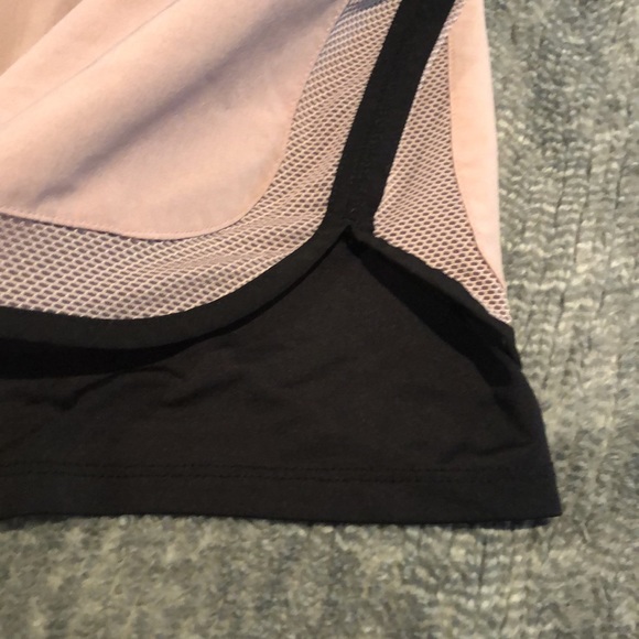 Reebok workout athletic shorts - Picture 4 of 8